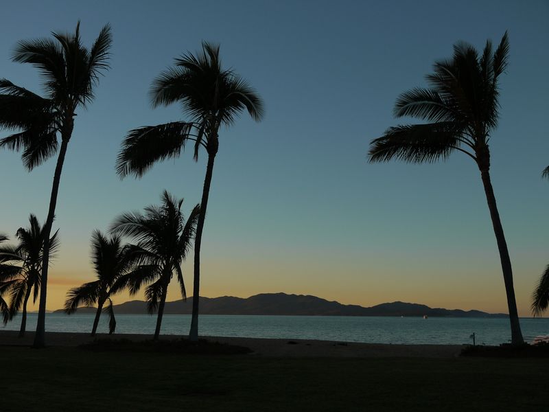 Magnetic Island st dusk